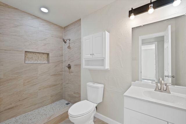 3410 Country Club Drive, Grand Prairie, TX 75052