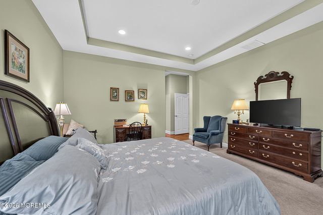 3 Aquaduct Road, Monroe, NJ 08831