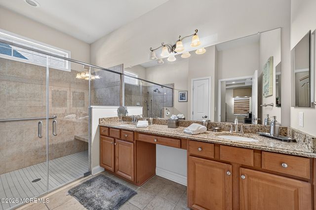 3 Aquaduct Road, Monroe, NJ 08831