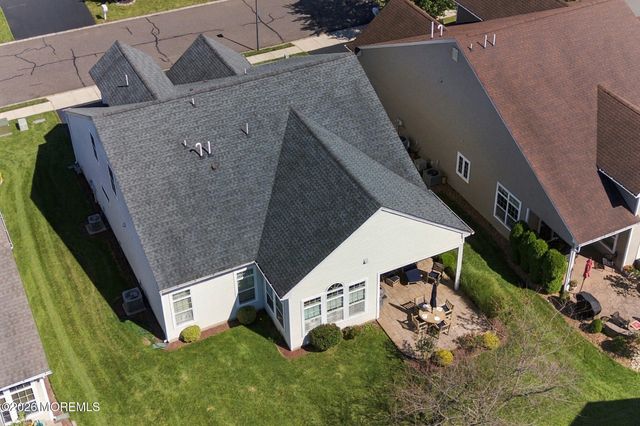 3 Aquaduct Road, Monroe, NJ 08831