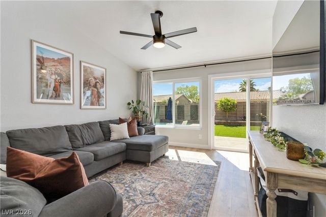 13 Beaver Ridge Avenue, North Las Vegas, NV 89031