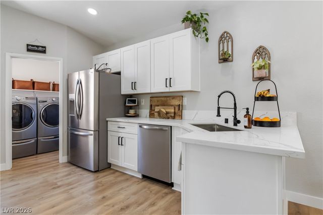 13 Beaver Ridge Avenue, North Las Vegas, NV 89031