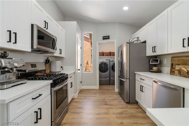 13 Beaver Ridge Avenue, North Las Vegas, NV 89031