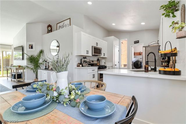 13 Beaver Ridge Avenue, North Las Vegas, NV 89031