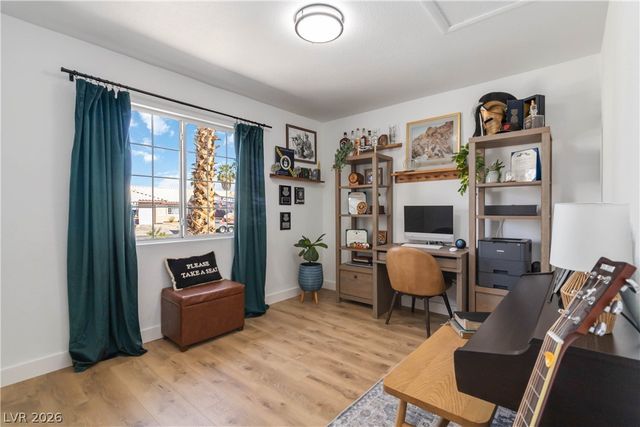 13 Beaver Ridge Avenue, North Las Vegas, NV 89031