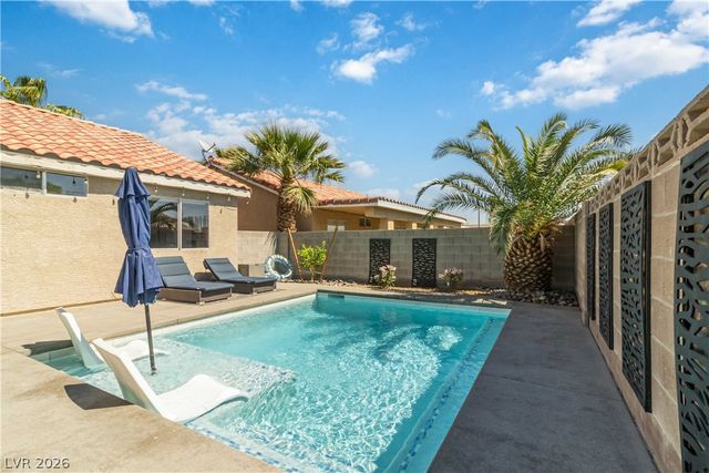 13 Beaver Ridge Avenue, North Las Vegas, NV 89031