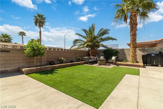 13 Beaver Ridge Avenue, North Las Vegas, NV 89031