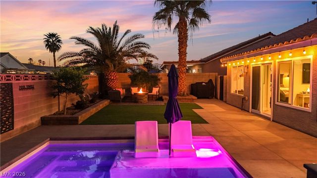 13 Beaver Ridge Avenue, North Las Vegas, NV 89031