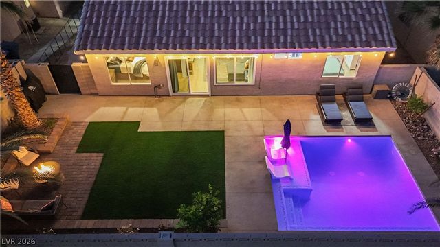 13 Beaver Ridge Avenue, North Las Vegas, NV 89031