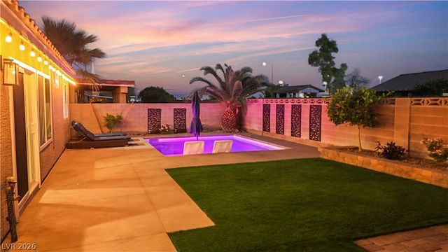 13 Beaver Ridge Avenue, North Las Vegas, NV 89031