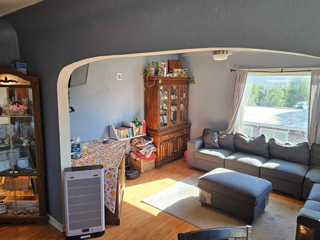 1034 N Oak St, Colville, WA 99114