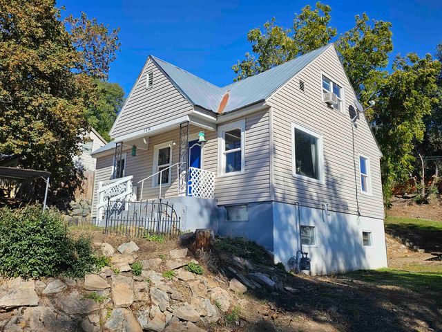 1034 N Oak St, Colville, WA 99114