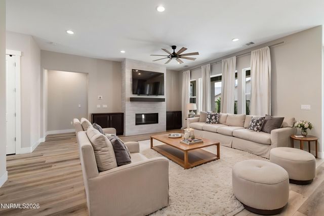 250 Commodore Drive, Verdi, NV 89439