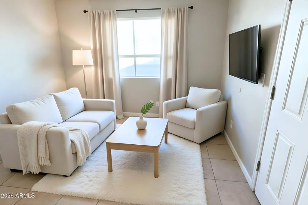 713 W 1ST Avenue 201, Mesa, AZ 85210