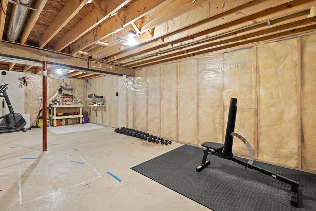 3818 Cosgrove Drive, Madison, WI 53719