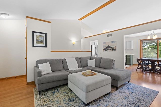 3818 Cosgrove Drive, Madison, WI 53719