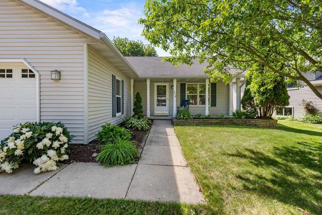 3818 Cosgrove Drive, Madison, WI 53719