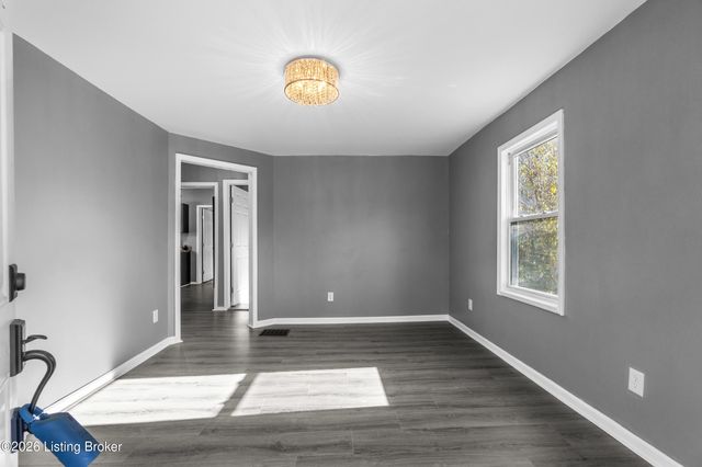 1601 S Shelby St, Louisville, KY 40217