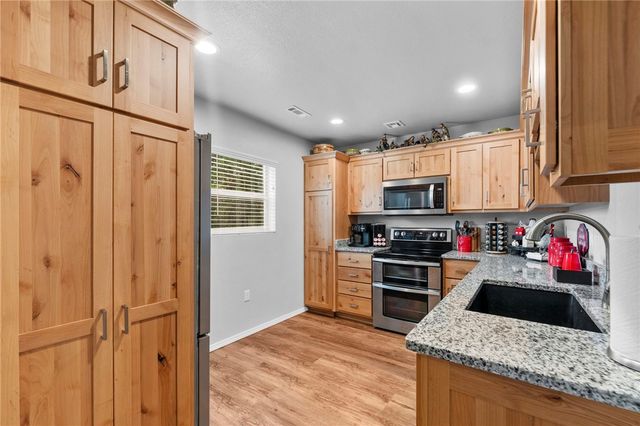 601 County Road 152, Eureka Springs, AR 72632