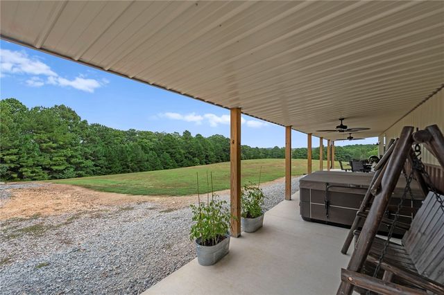 601 County Road 152, Eureka Springs, AR 72632