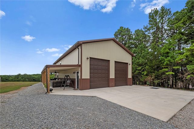 601 County Road 152, Eureka Springs, AR 72632