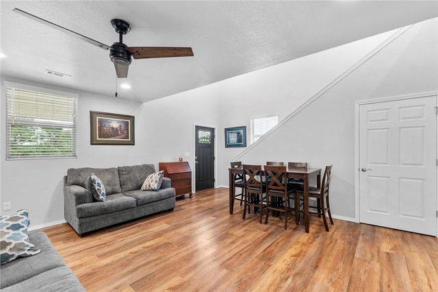 601 County Road 152, Eureka Springs, AR 72632