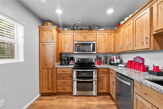 601 County Road 152, Eureka Springs, AR 72632