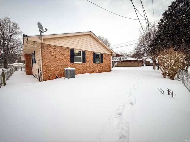 1500 Suwanee, Elkhart, IN 46514