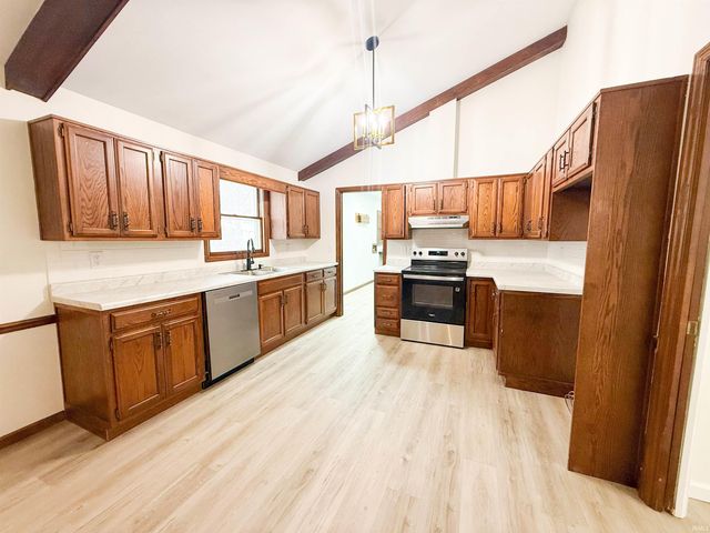 1500 Suwanee, Elkhart, IN 46514