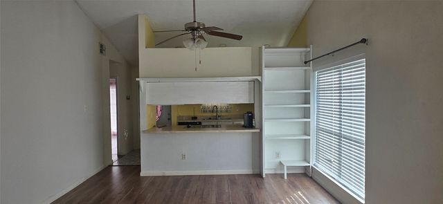 822 Colchester Drive, Mesquite, TX 75149