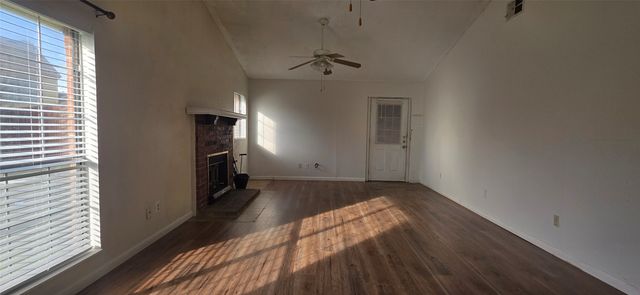 822 Colchester Drive, Mesquite, TX 75149