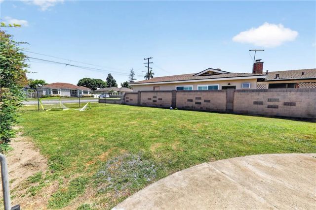 10300 Monterey Street, Bellflower, CA 90706