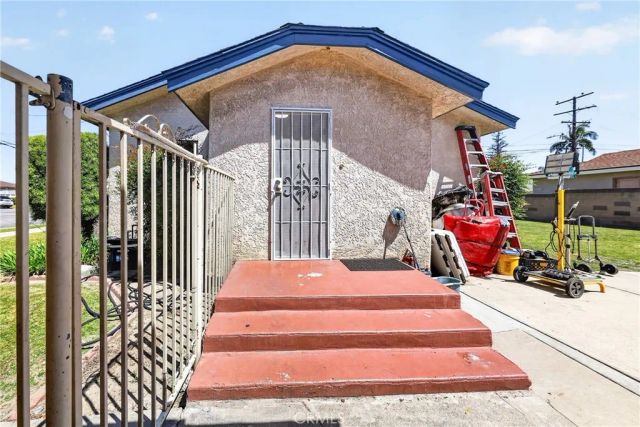 10300 Monterey Street, Bellflower, CA 90706