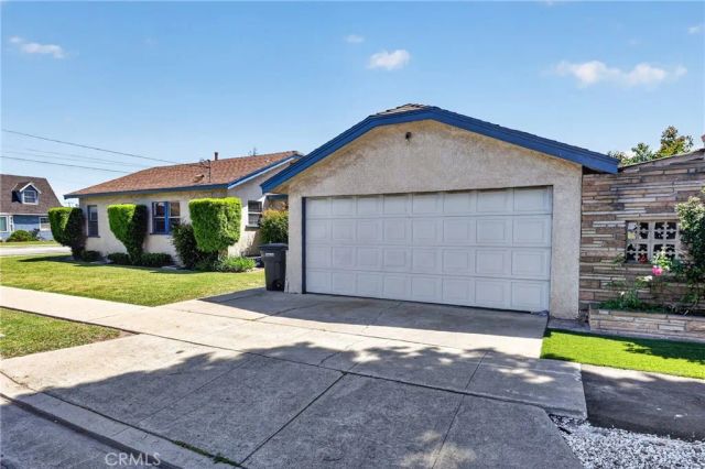 10300 Monterey Street, Bellflower, CA 90706