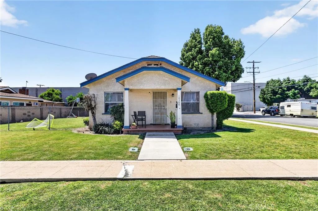 10300 Monterey Street, Bellflower, CA 90706