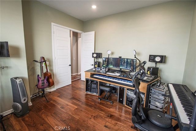 26424 Township, Saugus, CA 91350