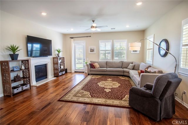 26424 Township, Saugus, CA 91350