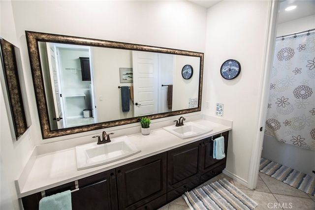26424 Township, Saugus, CA 91350