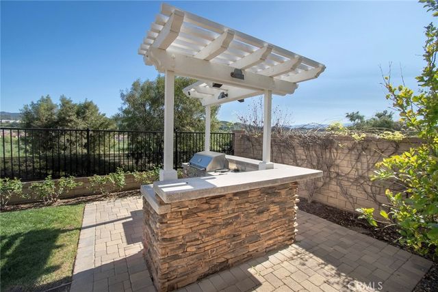 26424 Township, Saugus, CA 91350