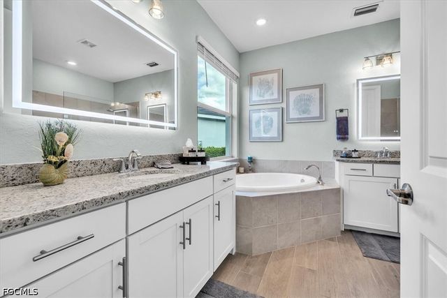 14816 Redbud LN, Punta Gorda, FL 33955