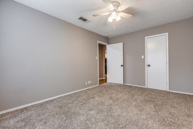 312 Mockingbird Lane, Denton, TX 76209