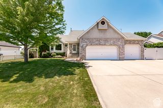 1396 S BANBURY DR, Syracuse, UT 84075