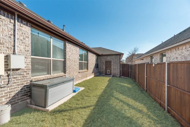 1207 Rendyn Street, Anna, TX 75409