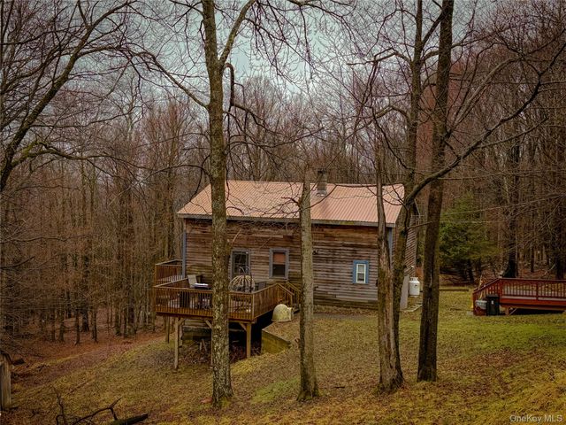 118 Whispering Pines Road, Neversink, NY 12765