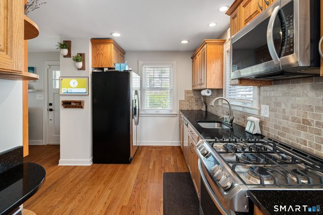 78 Saint Charles Avenue, Stamford, CT 06907