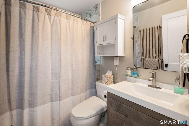 78 Saint Charles Avenue, Stamford, CT 06907