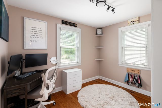 78 Saint Charles Avenue, Stamford, CT 06907