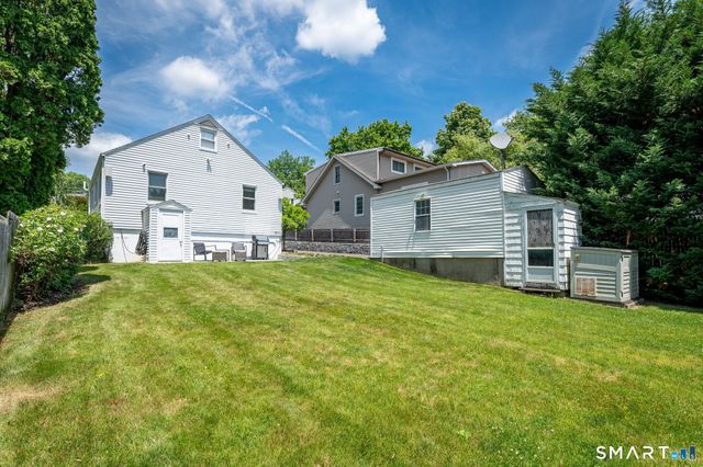 78 Saint Charles Avenue, Stamford, CT 06907