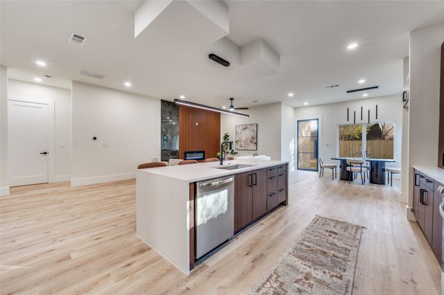 1836 Pueblo Street, Dallas, TX 75212