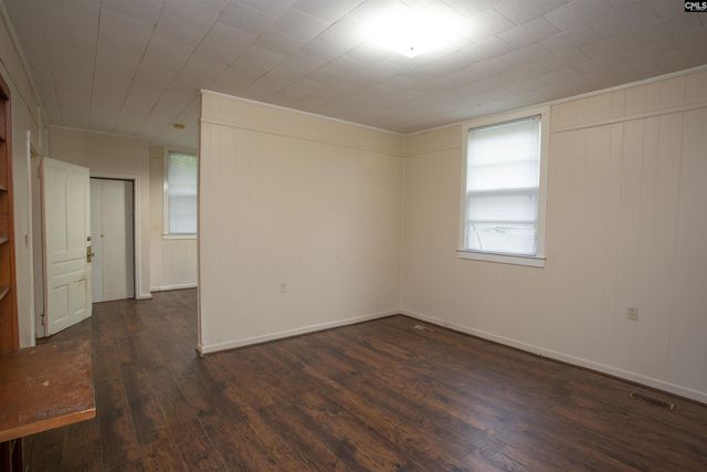 207 N Lee Street, Bishopville, SC 29010